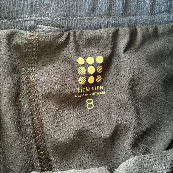 Title Nine women's Recycled Clamber 2.0 Blue Hiking Active skirt Skort size 8 - Picture 4 of 11